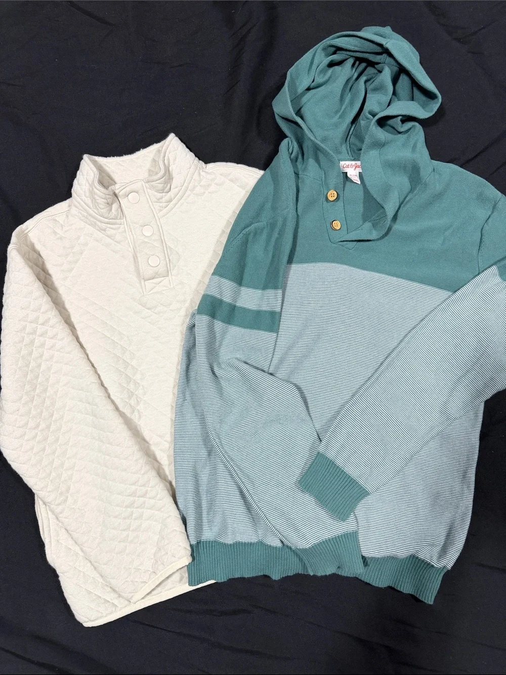 Bundle of 2 sweater
